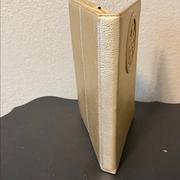 Tory Burch Metallic Gold iPad Sleeve - Picture 2 of 8